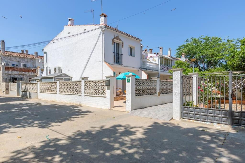 Casa Con Barbacoa, A 5 Minutos Del Centro Y El Mar En Coche, Trabuc Vila Empuriabrava Exterior foto