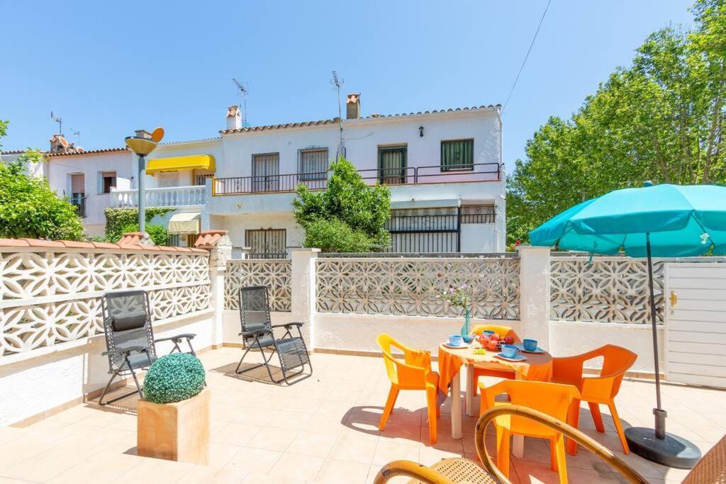 Casa Con Barbacoa, A 5 Minutos Del Centro Y El Mar En Coche, Trabuc Vila Empuriabrava Exterior foto